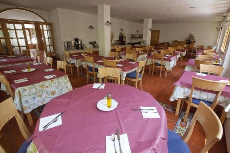 Hotel Estanys Blaus Tavascan Bagian luar foto