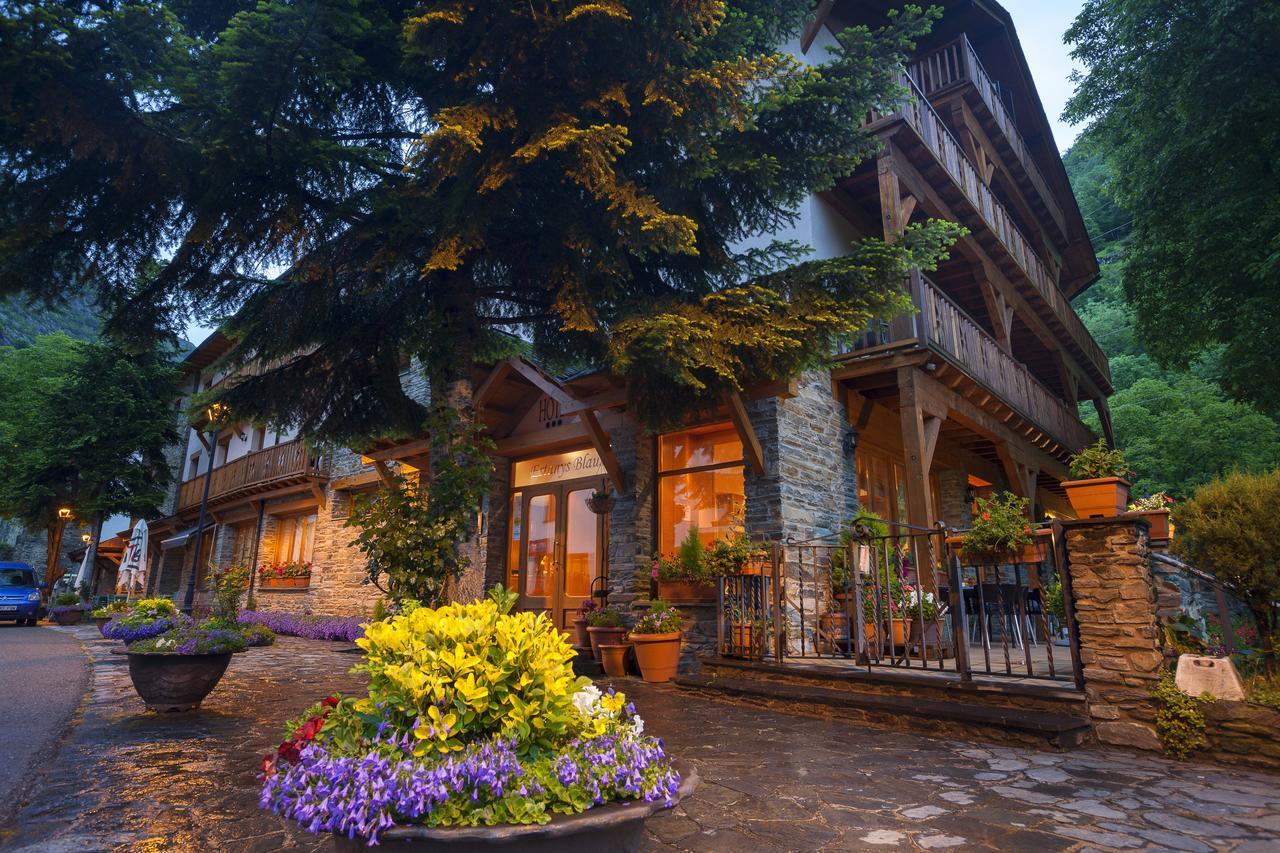 Hotel Estanys Blaus Tavascan Bagian luar foto
